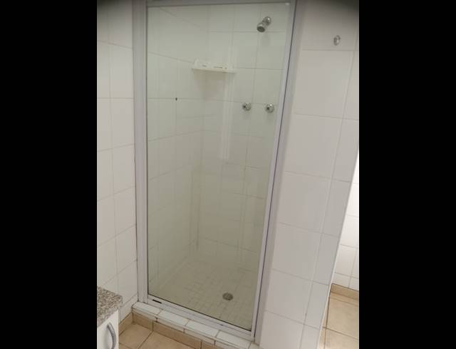 1 bed property to rent in HAYFIELDS